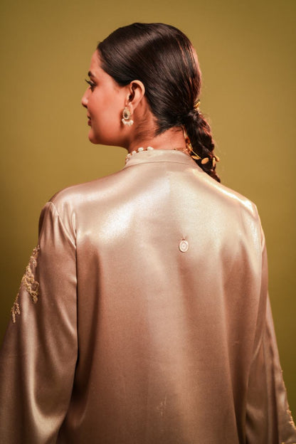 WAQARAH – Champagne-Bronze Embroidered Luxury Ensemble